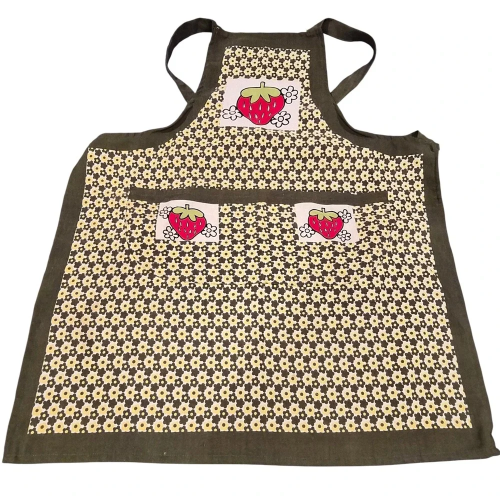 Vintage Strawberry Floral Daisy Print Apron Olive Green Yellow Cottagecore Bib